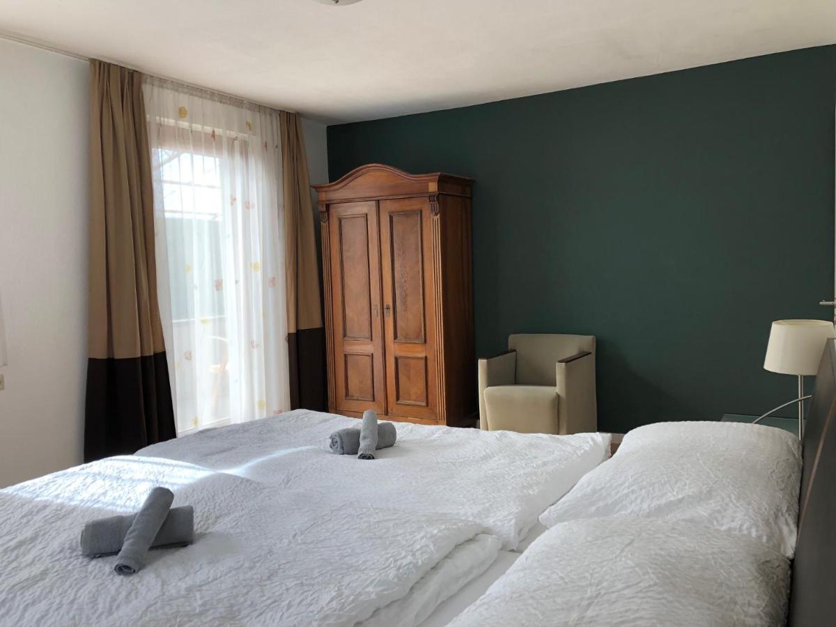 Ferienwohnung Mit 1 Schlafzimmer Altensteig Esterno foto